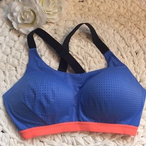 Victoria’s Secret Sport bra